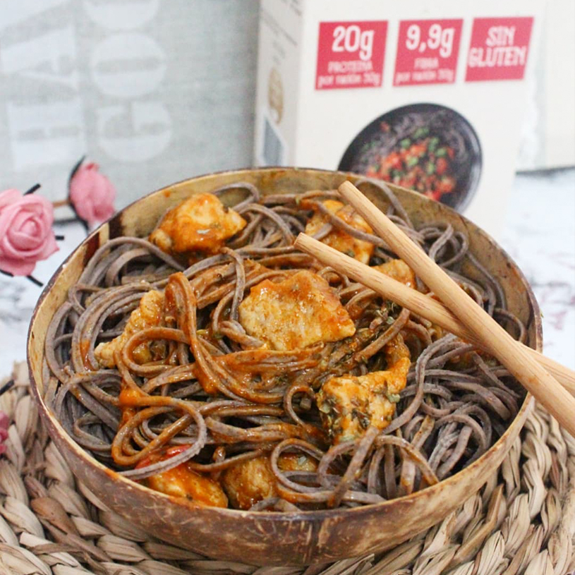 Receta de Fideos de judía negra con tikka masala